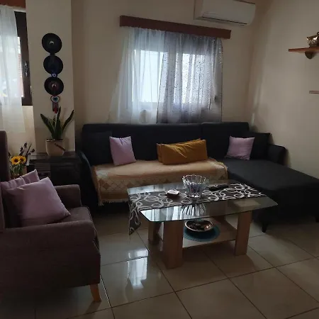 Giota's House 公寓 Rhodes City