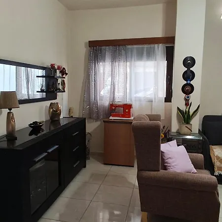 Daire Giota's House Rhodes City